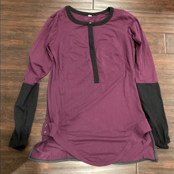 Lululemon Urbanite Henley 6 Plum/black - Picture 4 of 5